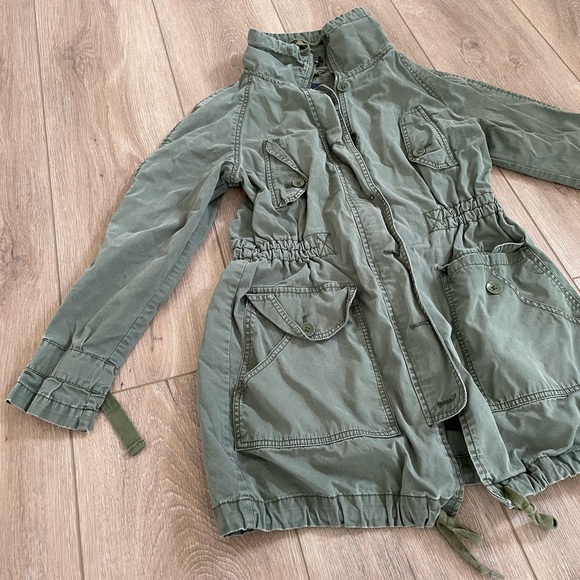 Gap Jacket - Picture 2 of 7